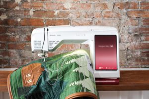 HUSQVARNA DESIGNER RUBY 90 Sewing Machine Plus Embroidery Unit