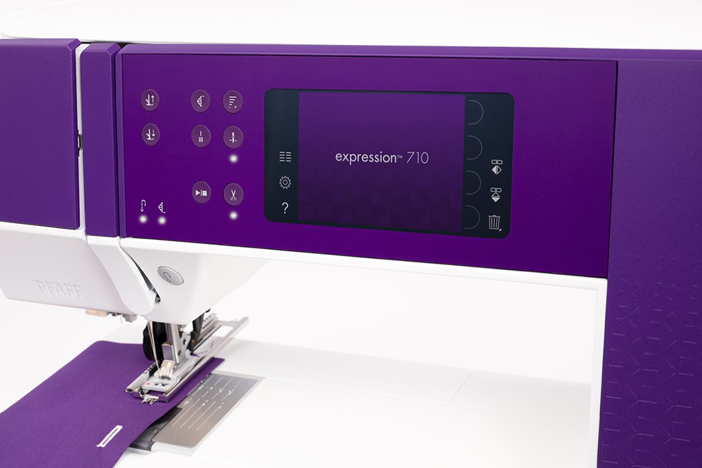 PFAFF expression 710 Sewing Machine